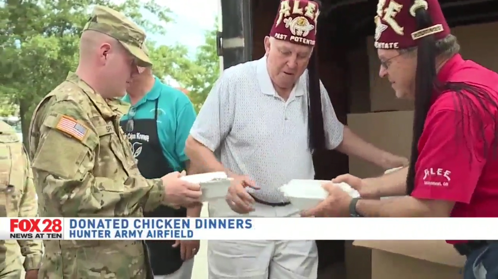 HAAF soldiers express gratitude for chicken dinner donation